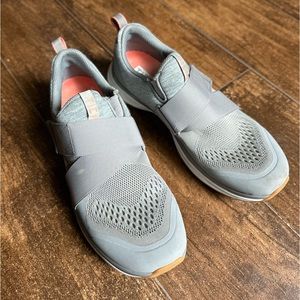 Tiem cycling shoes